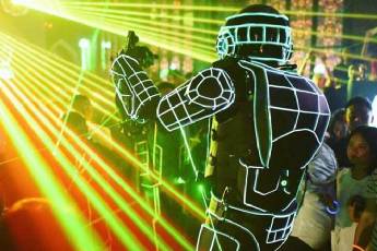 Heineken Sonic Droids